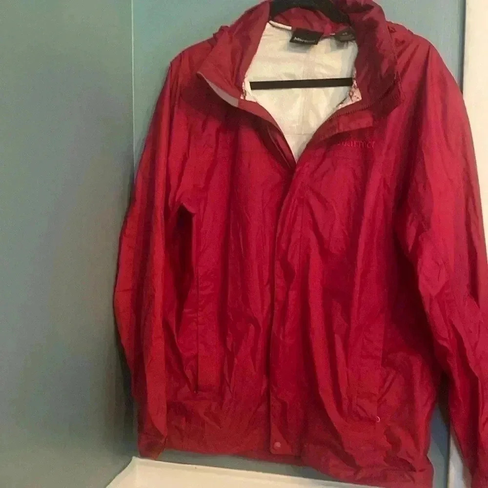 Marmont red rain jacket - medium - note some wear inside - lots of pockets